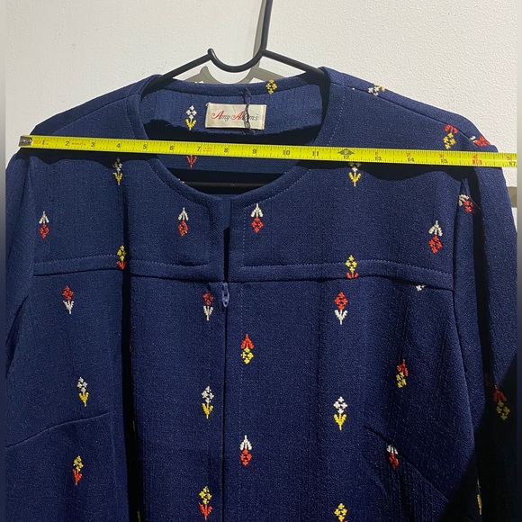 Amy Adams- 70s vintage dress with embroidered pattern, Long sleeves (size L) - Picture 5 of 6